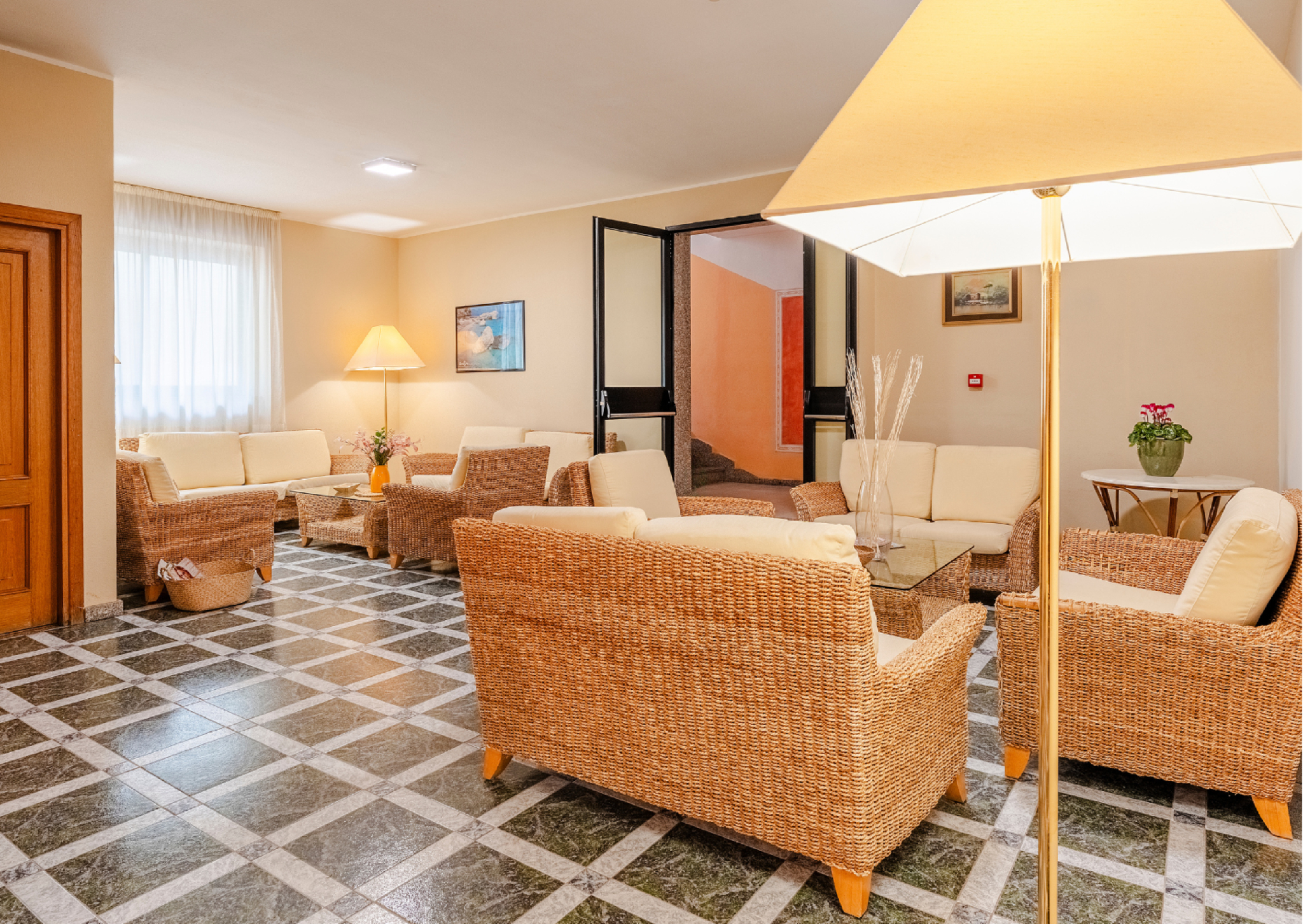 5, Studio house in a central location, Sassari