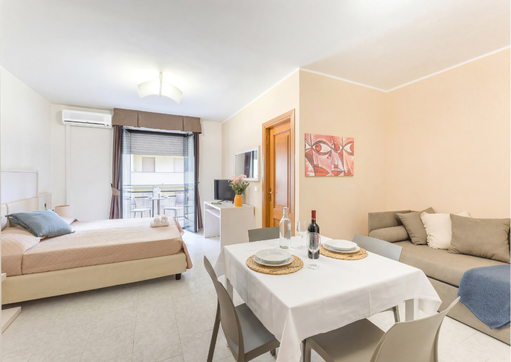 Bedroom 3, Studio house in a central location, Sassari