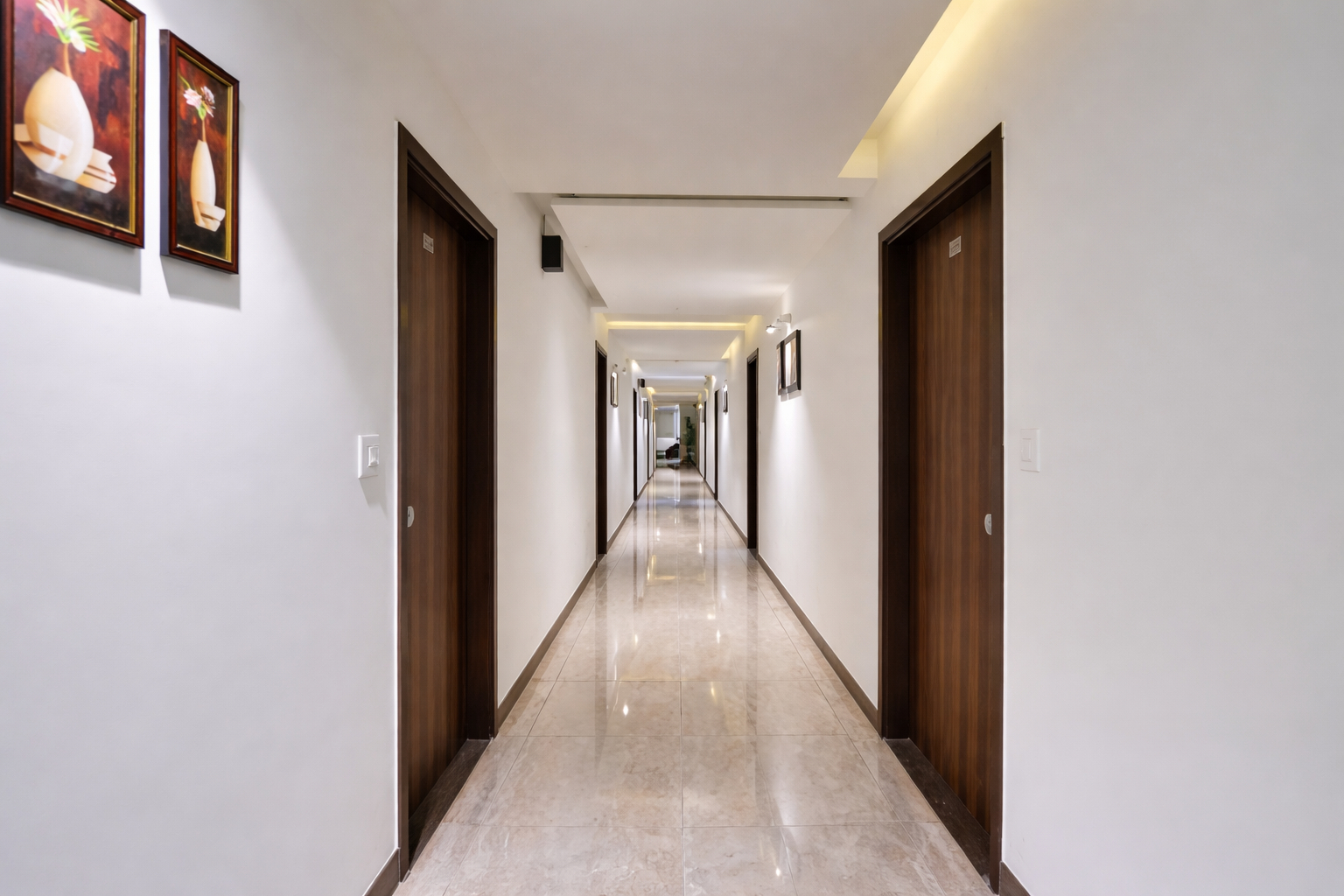 Public Area 2, Hotel Dev Palace Ahmedabad, Ahmadabad