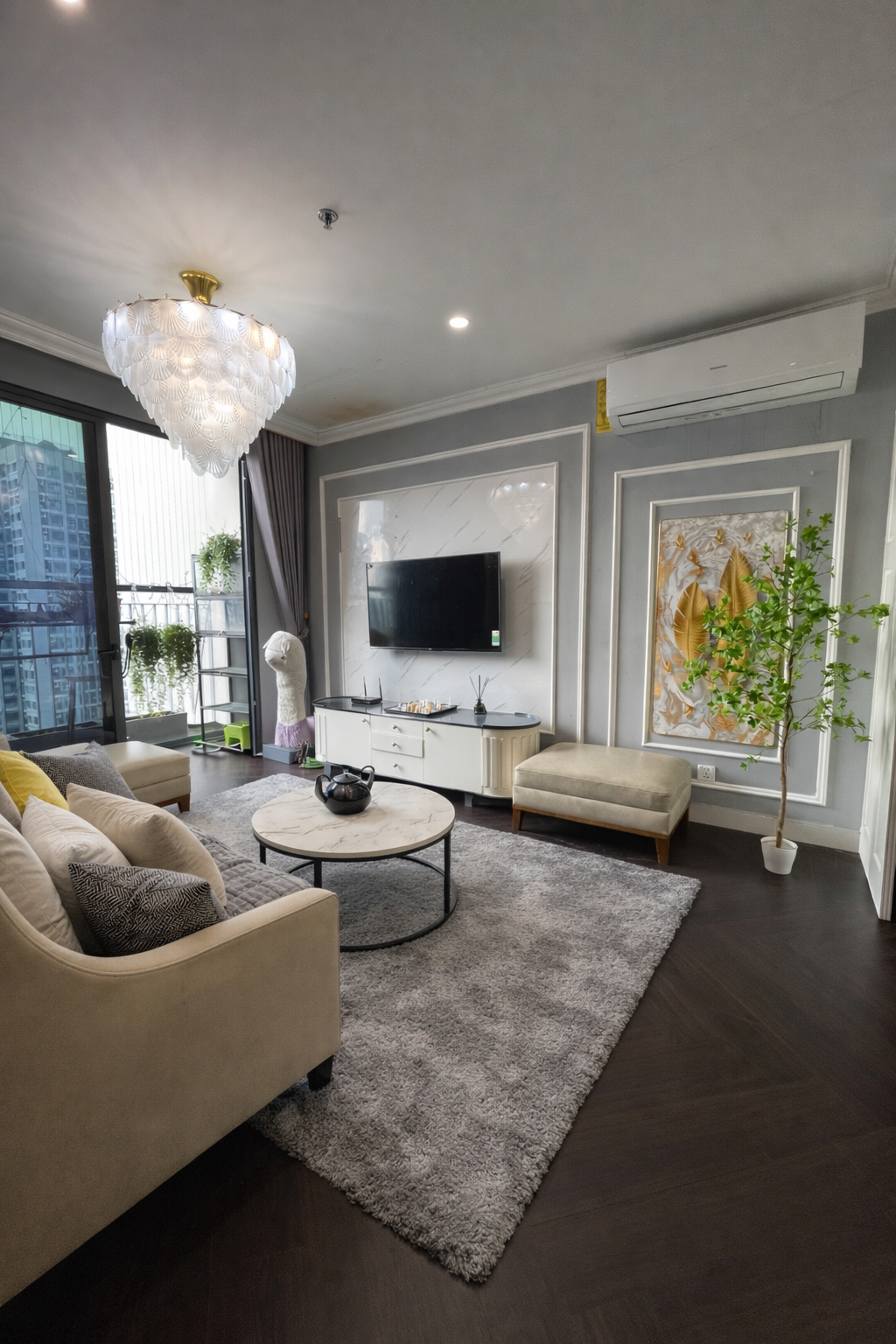 Others 4, Luxury 2BR Apartment – Pool View – Vinhomes Ocean Park, Gia Lâm