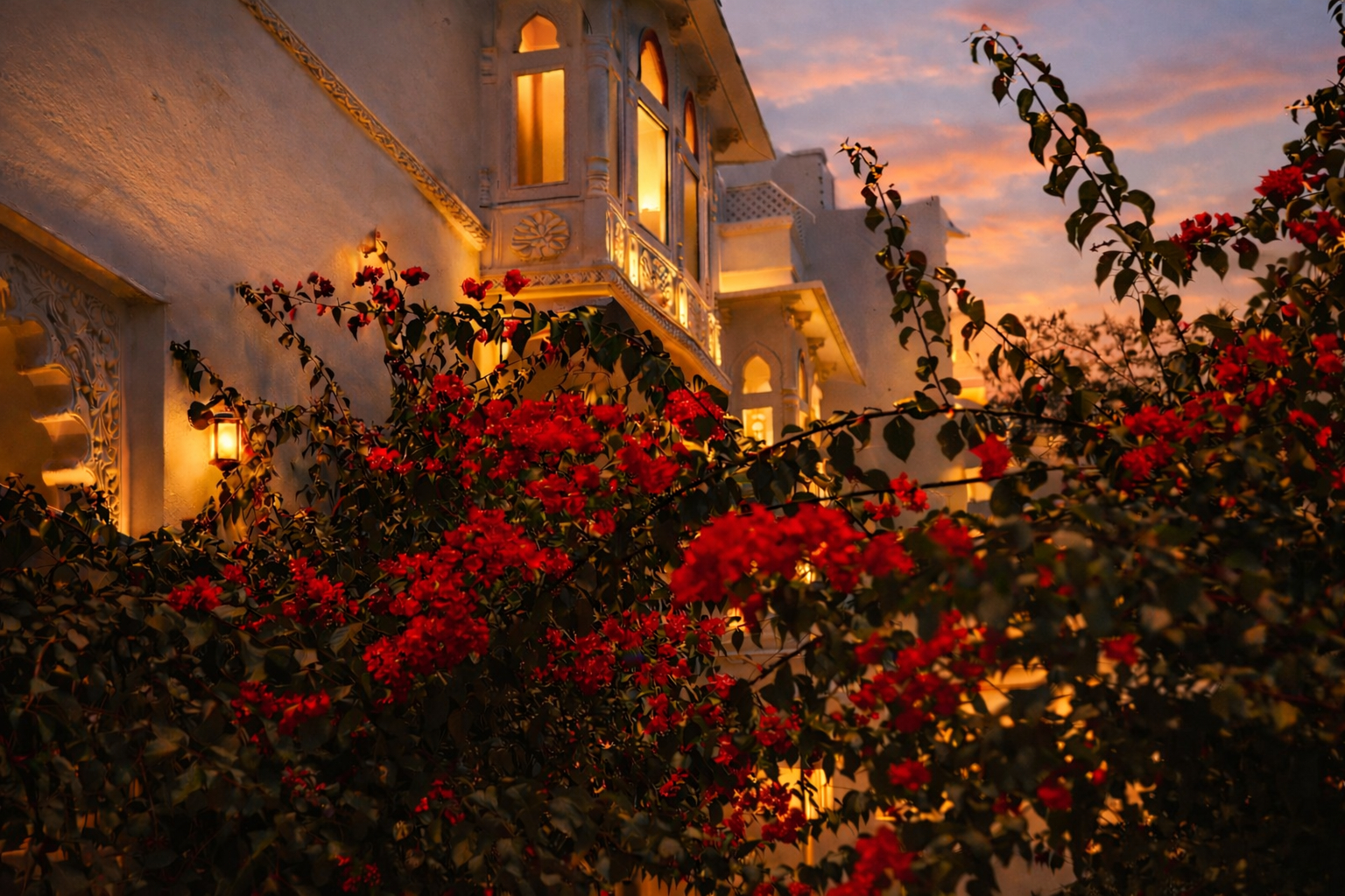 Exterior & Views