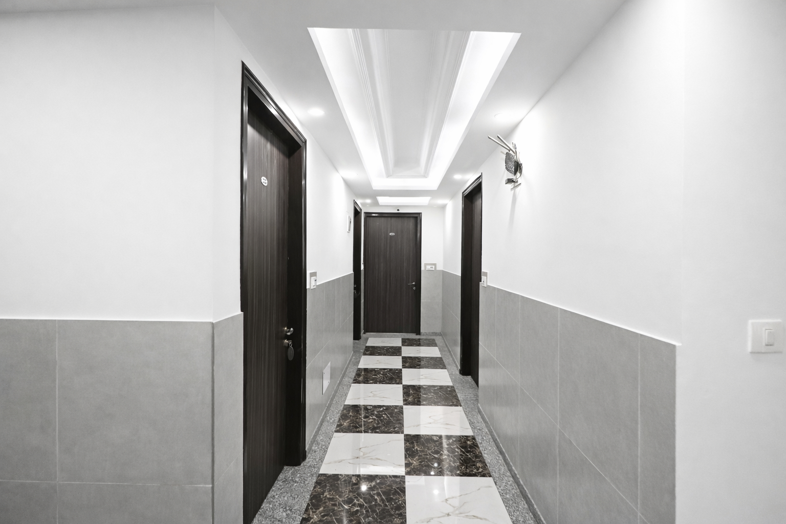 Lobby 3, Hotel Apple Park , Delhi