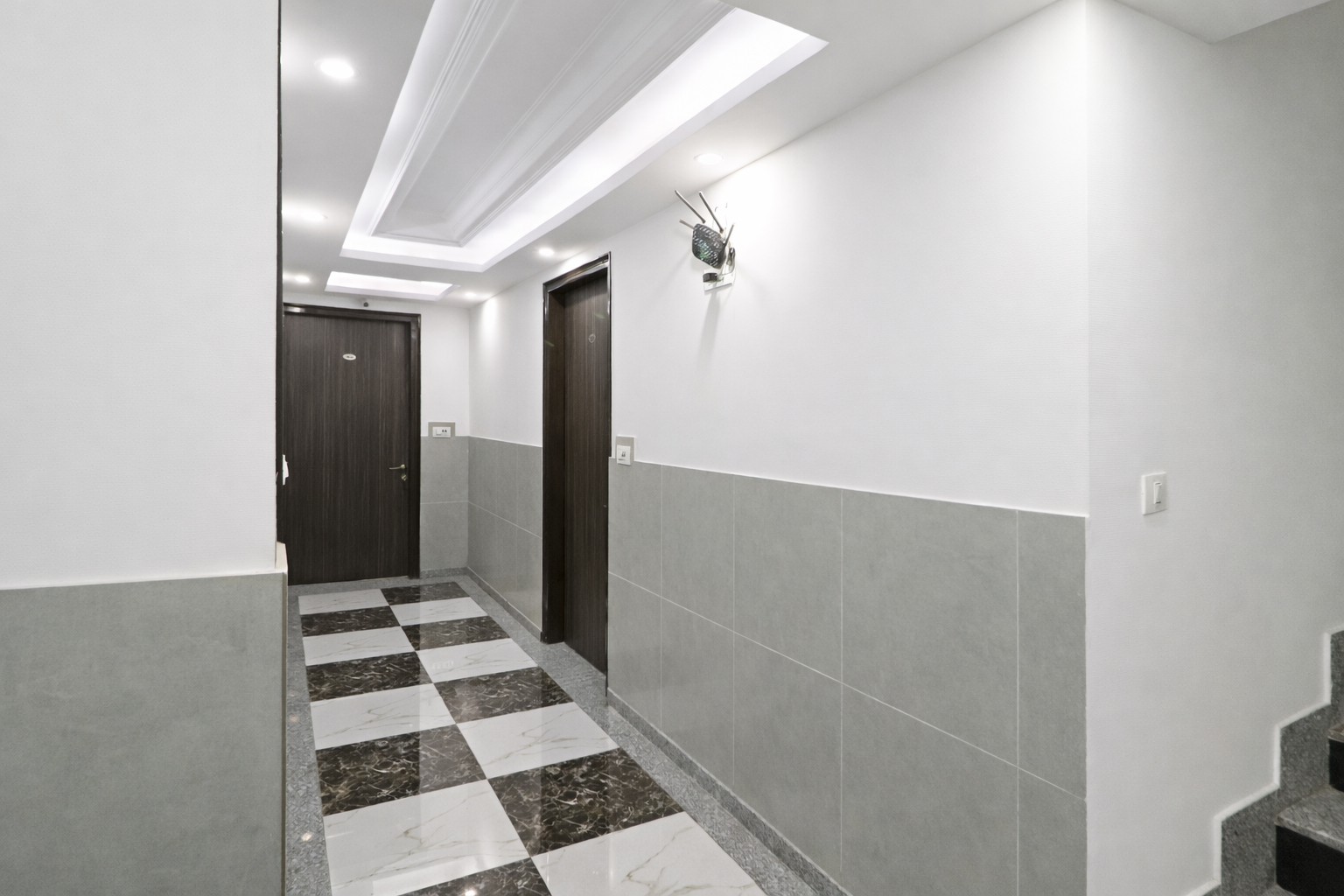 Lobby 5, Hotel Apple Park , Delhi