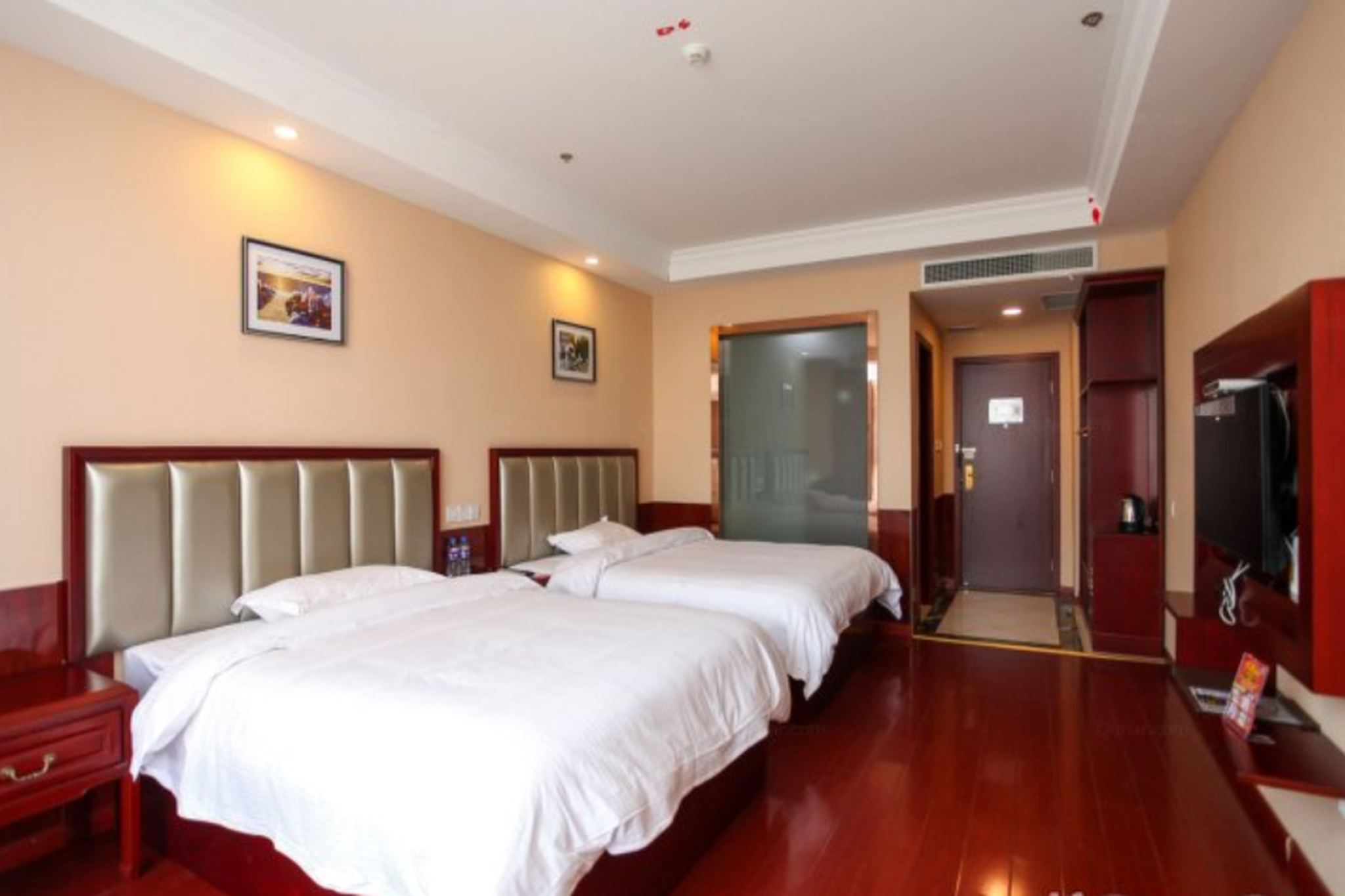 Bedroom 4, GreenTree Inn TaiXing Huangqiao Town Government Express Hotel, Taizhou