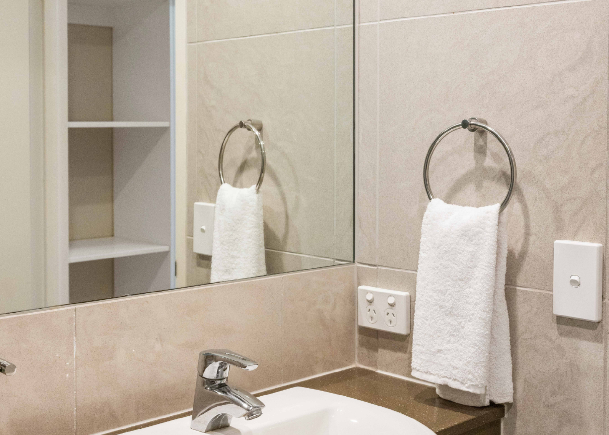 Bathroom 4, Swell Resort Burleigh – Steps to Beach & Dining, Gold Coast