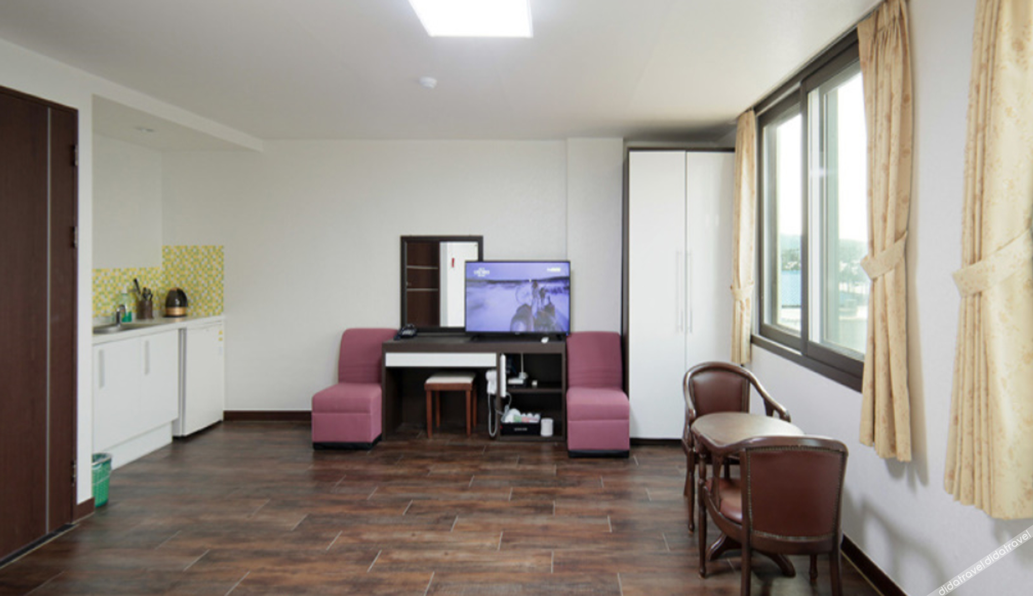 Others 5, Hotel Mallipo, Taean