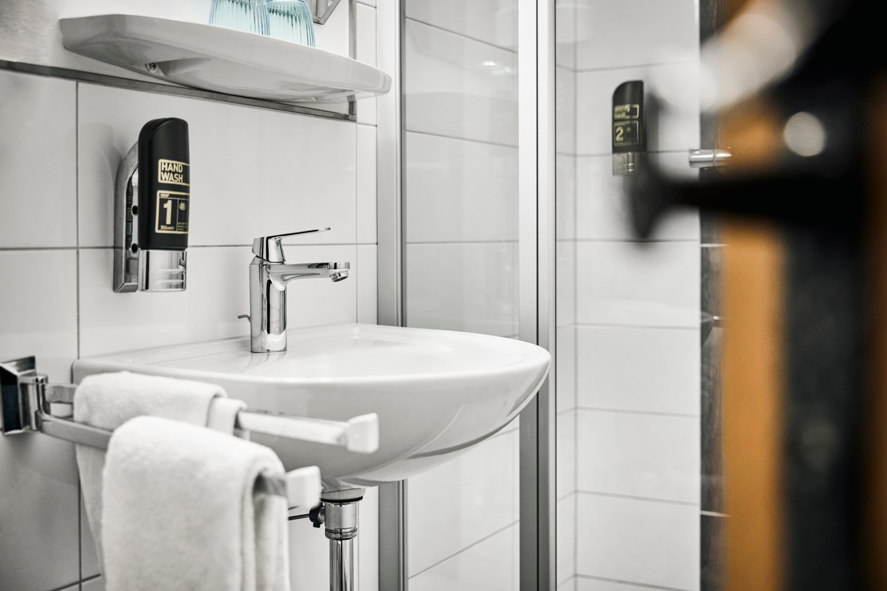 Bathroom 3, Sauerland Alpin Hotel, Hochsauerlandkreis