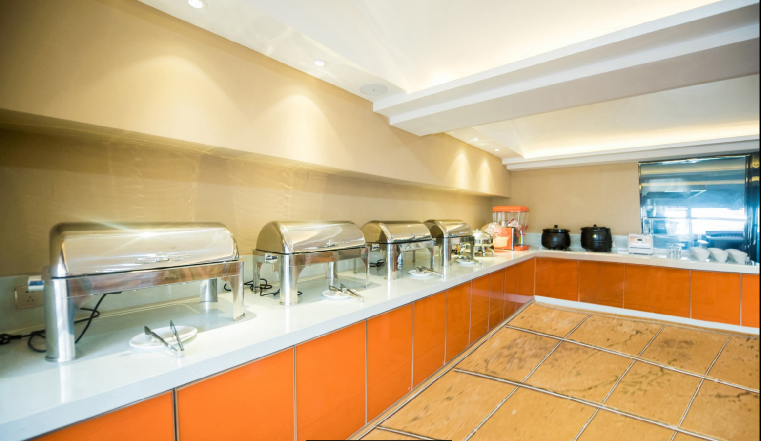 Food & Drinks, 7 Days Premium Kunming South Railway Station University Town Metro Station, Kunming