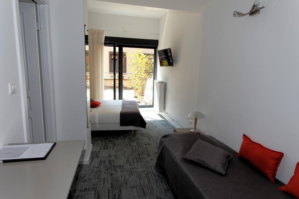 Bedroom 2, Hotel De L'Ill, Bas-Rhin