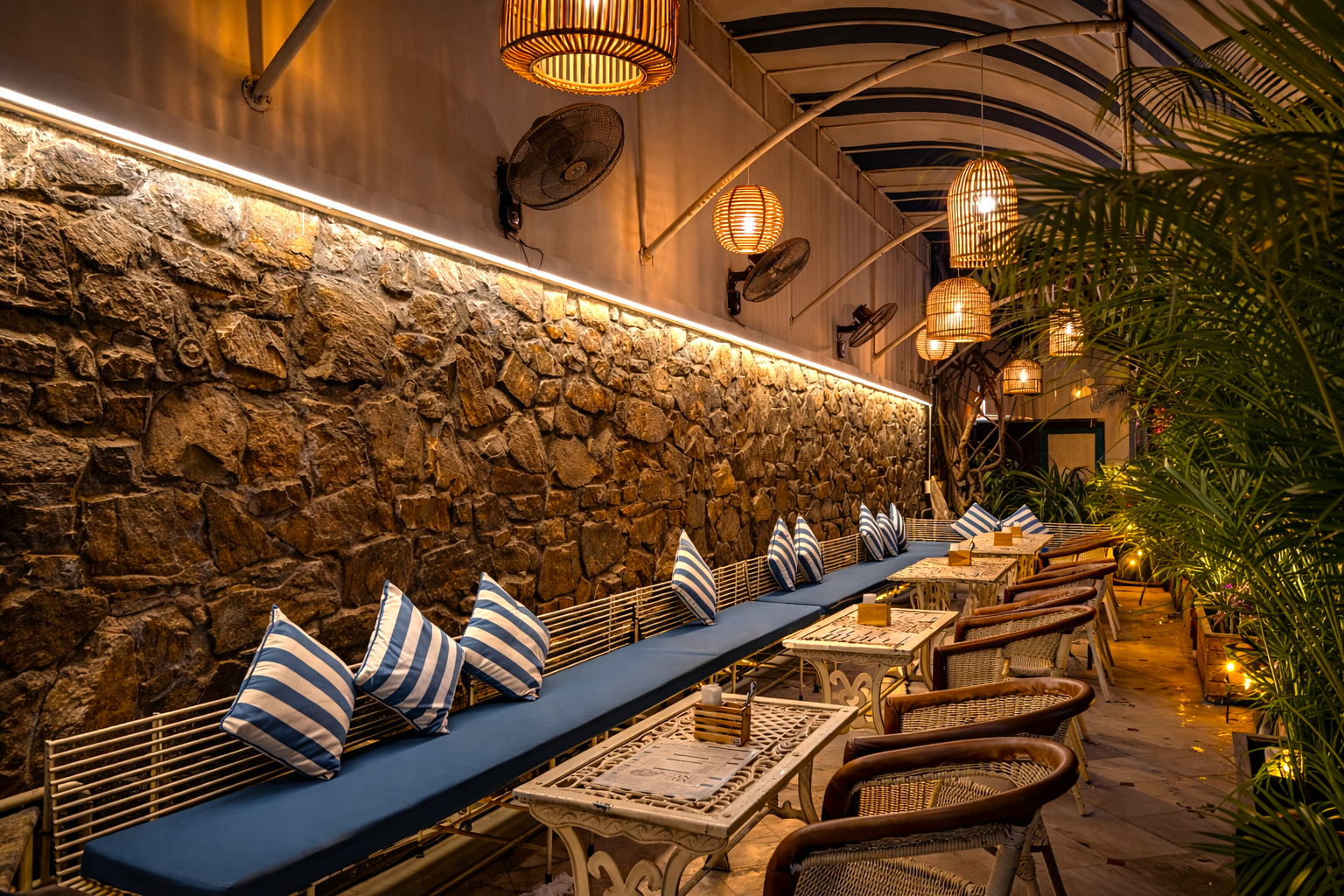 Food & Drinks 3, Swaroop Vilas - Lake Facing Boutique Hotel, Udaipur