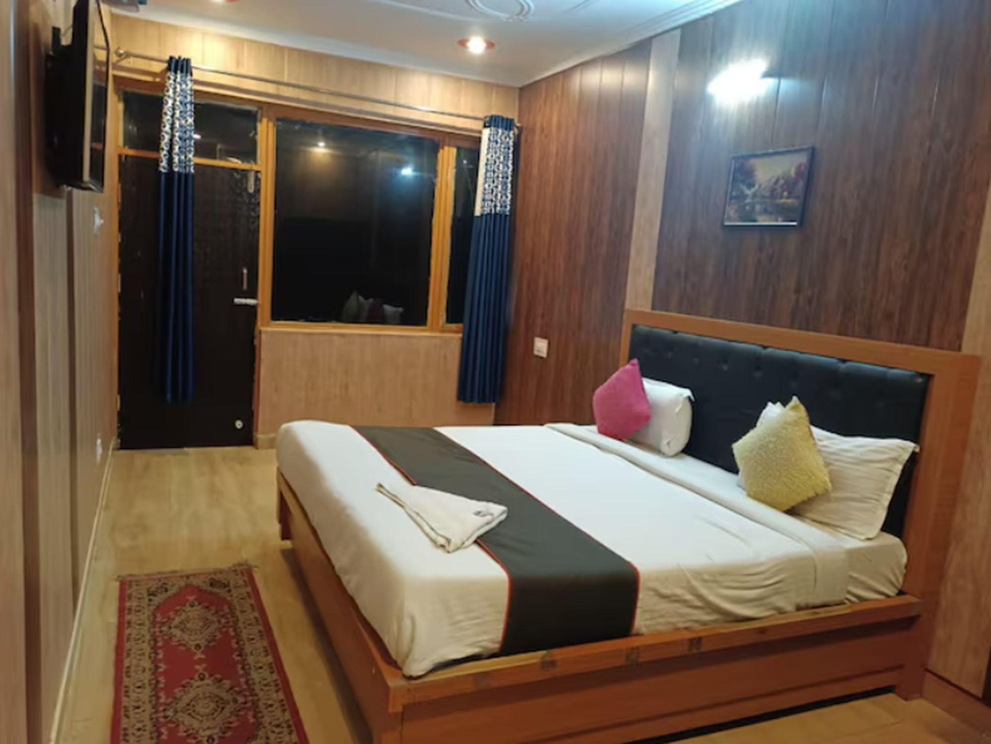 Bedroom 2, Hotel Himalaya view - Dhanaulti, Dehradun