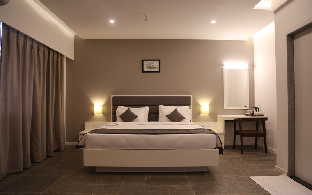 Others 5, Hotel Dwarawata, Dharwad