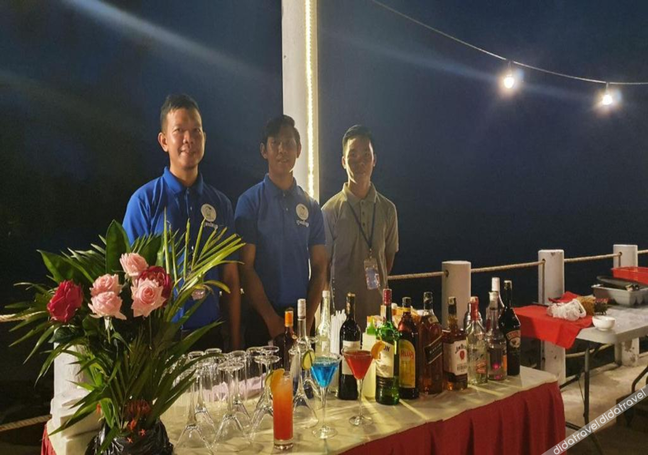 Food & Drinks 5, DG Royal Resort, Sihanoukville