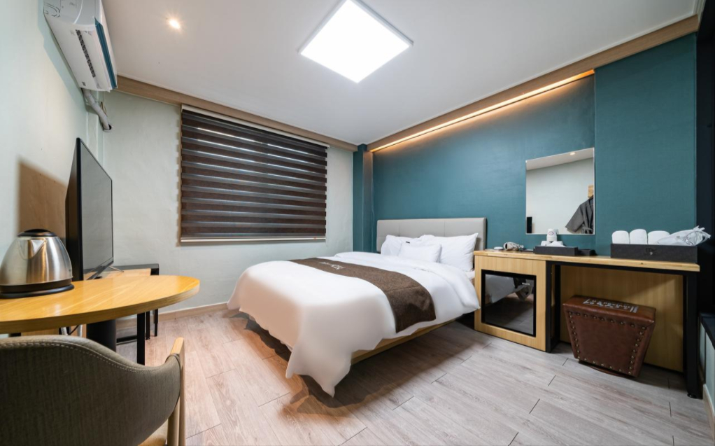 Bedroom 3, Chungju May, Chungju