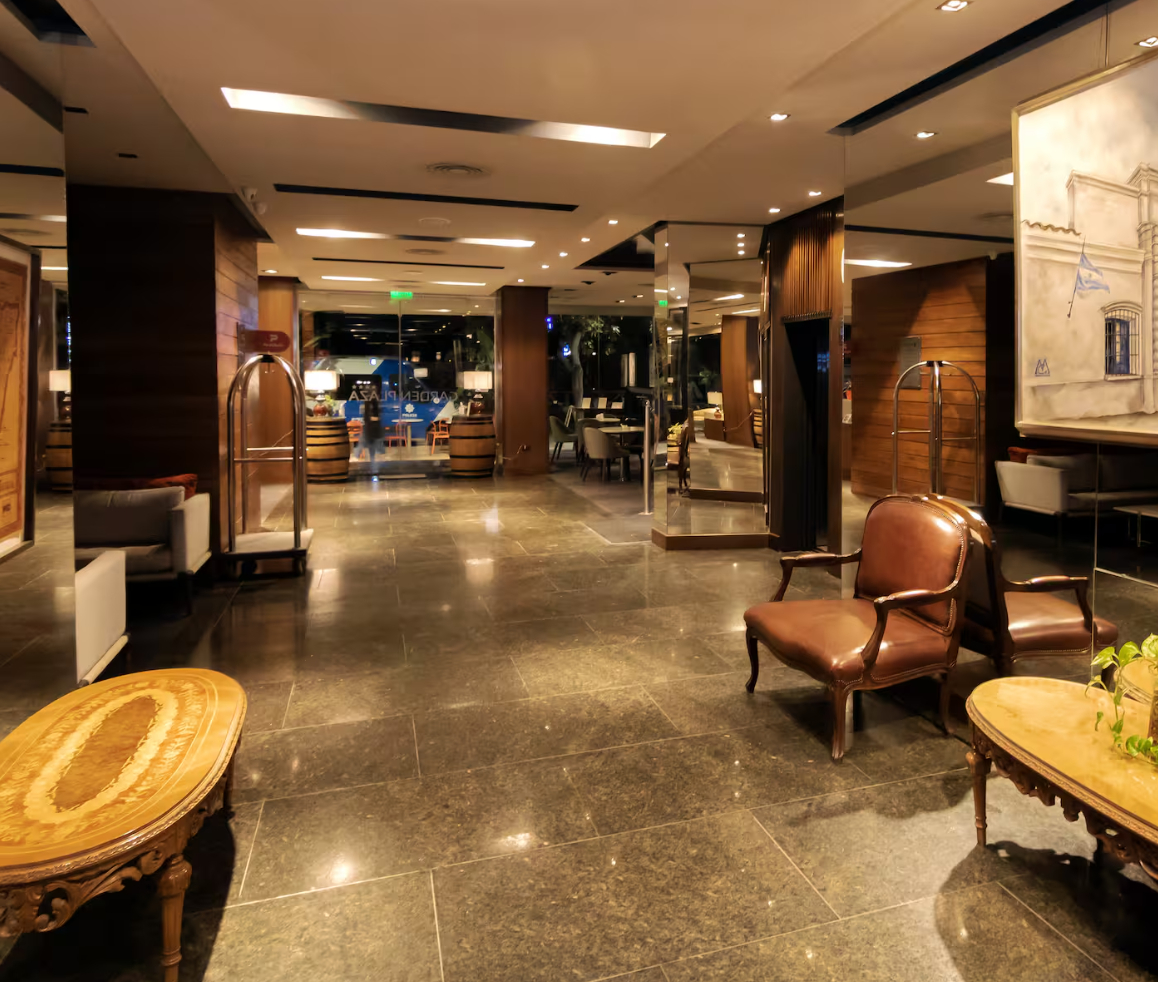 Public Area 5, Ramada Plaza by Wyndham Tucuman, Capital