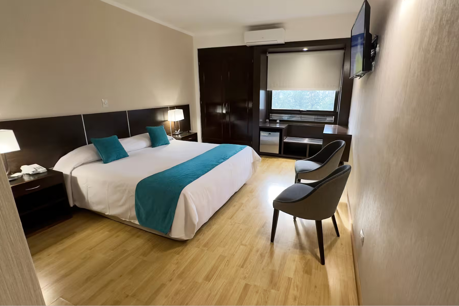Bedroom 3, Ramada Plaza by Wyndham Tucuman, Capital