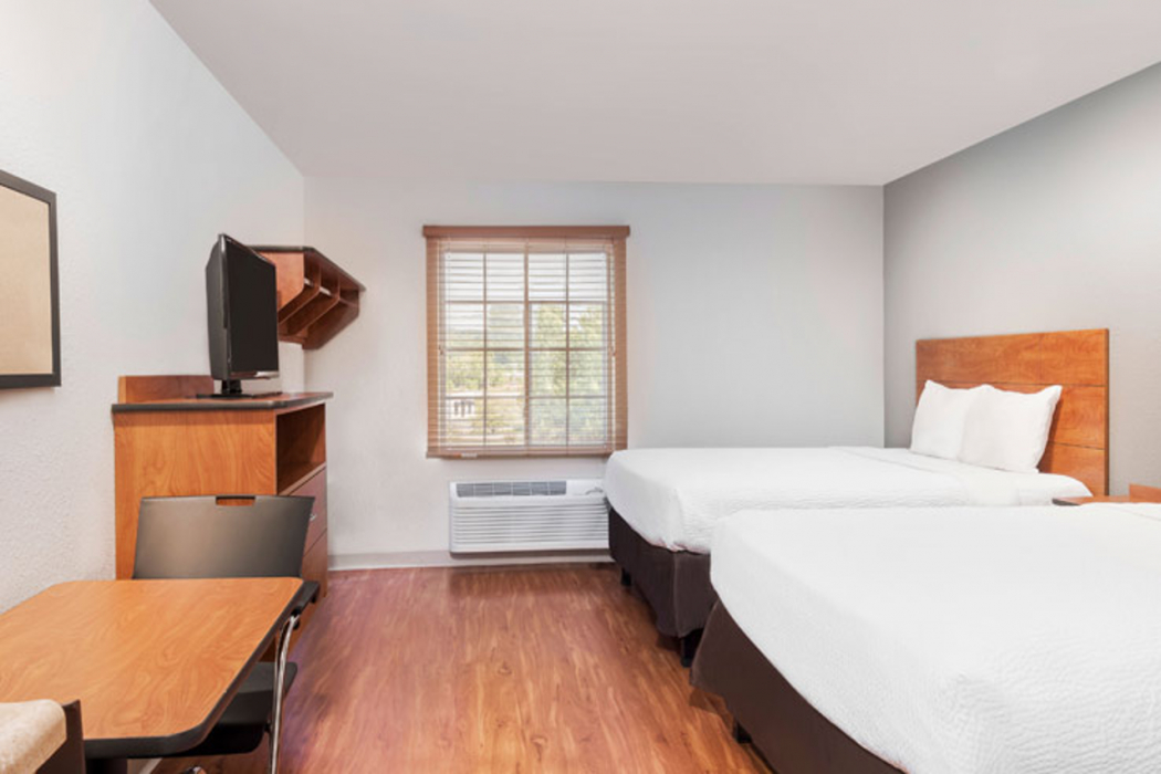 Bedroom 3, WoodSpring Suites Chattanooga, Hamilton