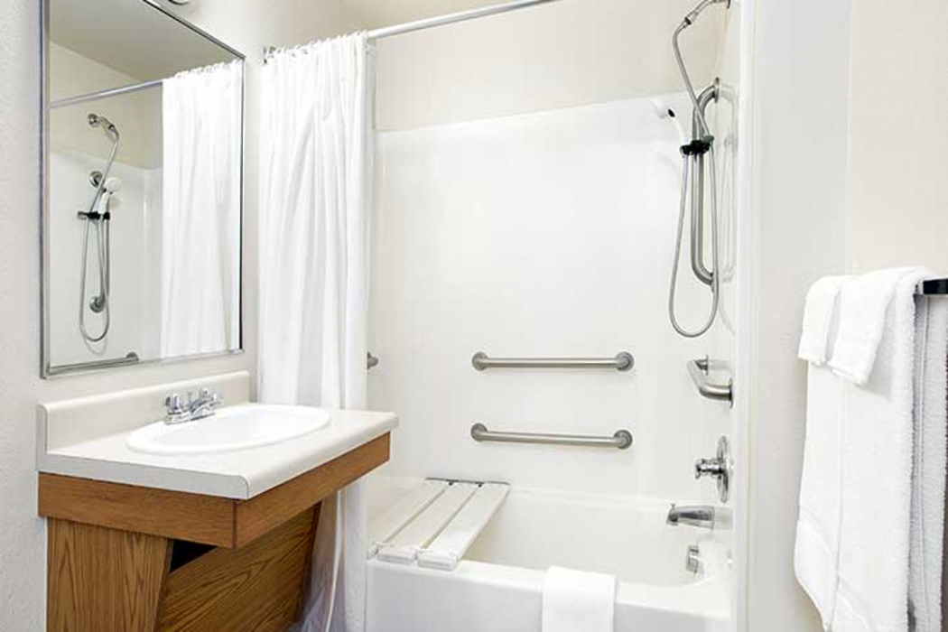 Bathroom 4, WoodSpring Suites Chattanooga, Hamilton