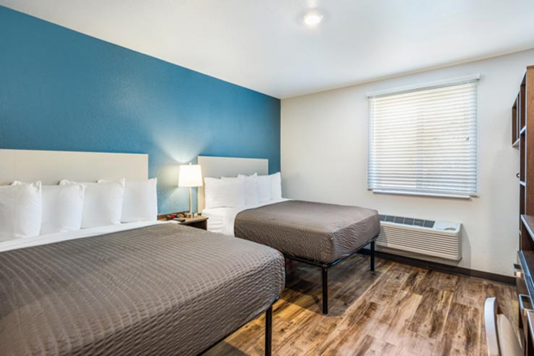 Bedroom 2, WoodSpring Suites Bradenton, Manatee