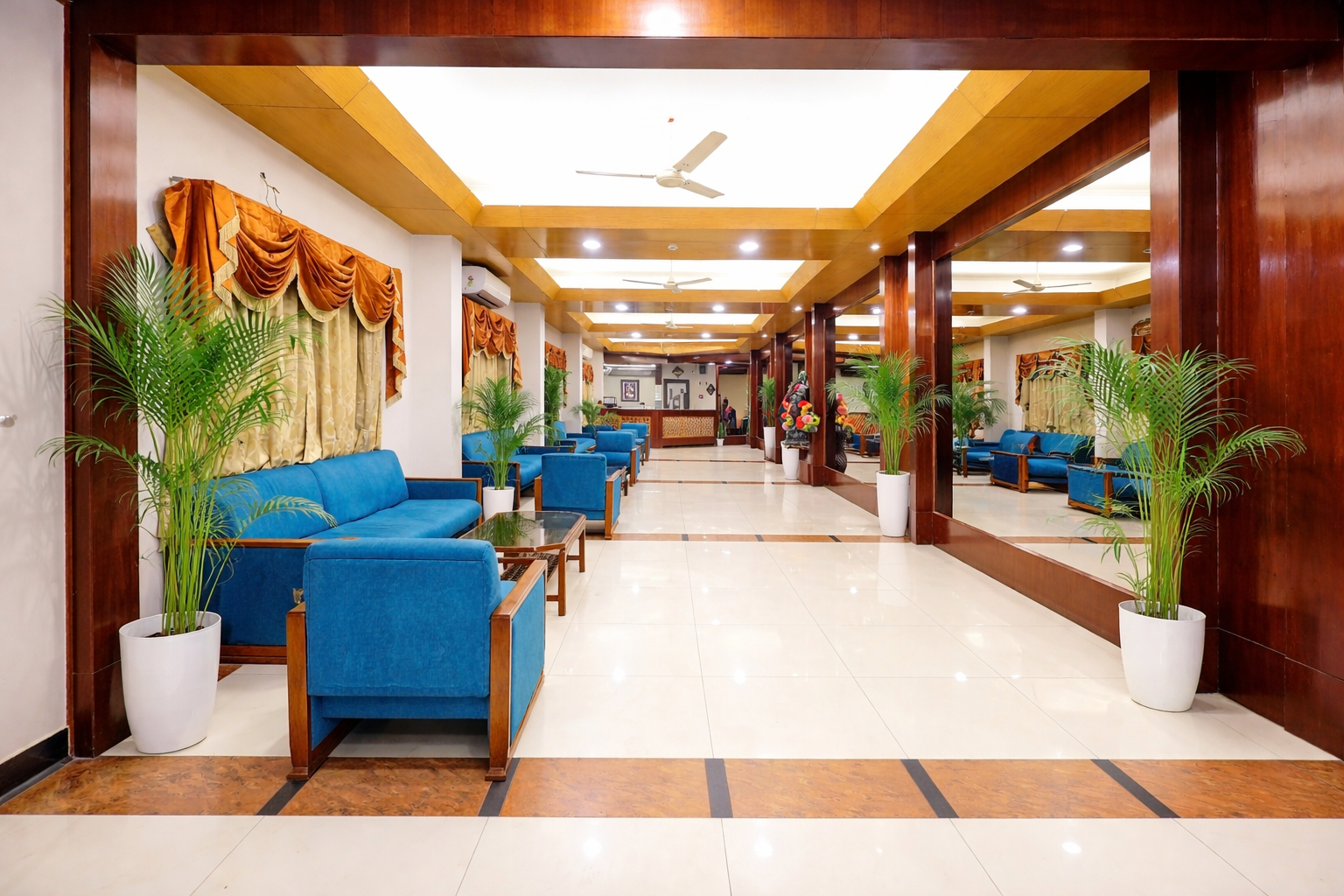 Public Area 2, Hotel Kant Palace, Agra