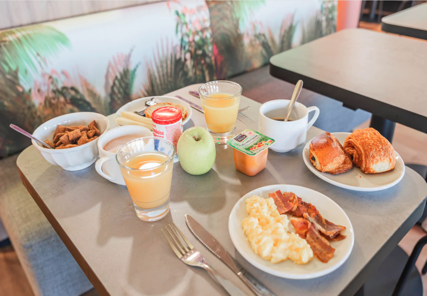 Food & Drinks 5, B&B HOTEL Strasbourg Airport, Bas-Rhin