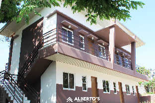 Others 4, Alberto's Lodging House, Mariveles