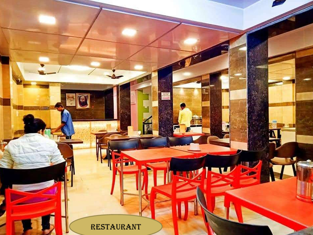 Food & Drinks, Hotel President, Satara