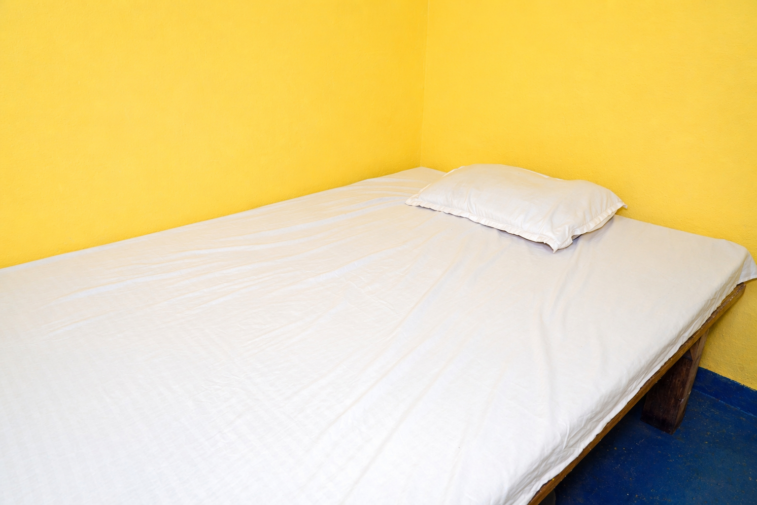 Bedroom 2, Sri Viswanatham Guest House, Varanasi