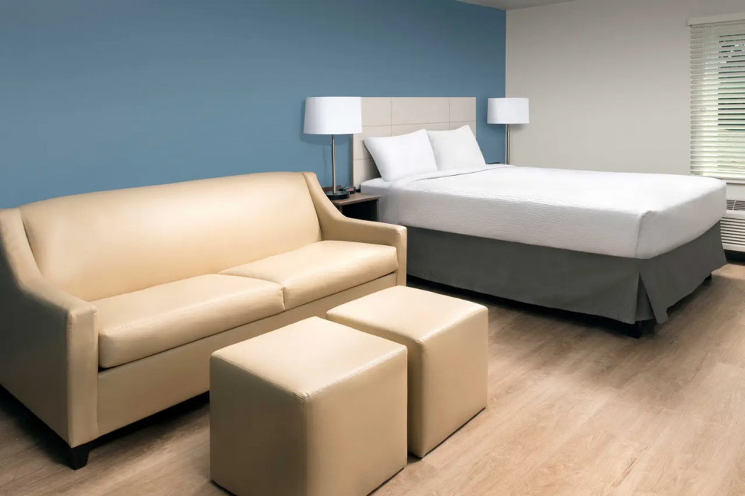 5, Woodspring Suites Lancaster North, Lancaster