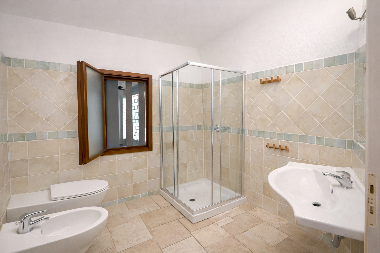 Bathroom 4, Residence Abbaechelu, Cagliari