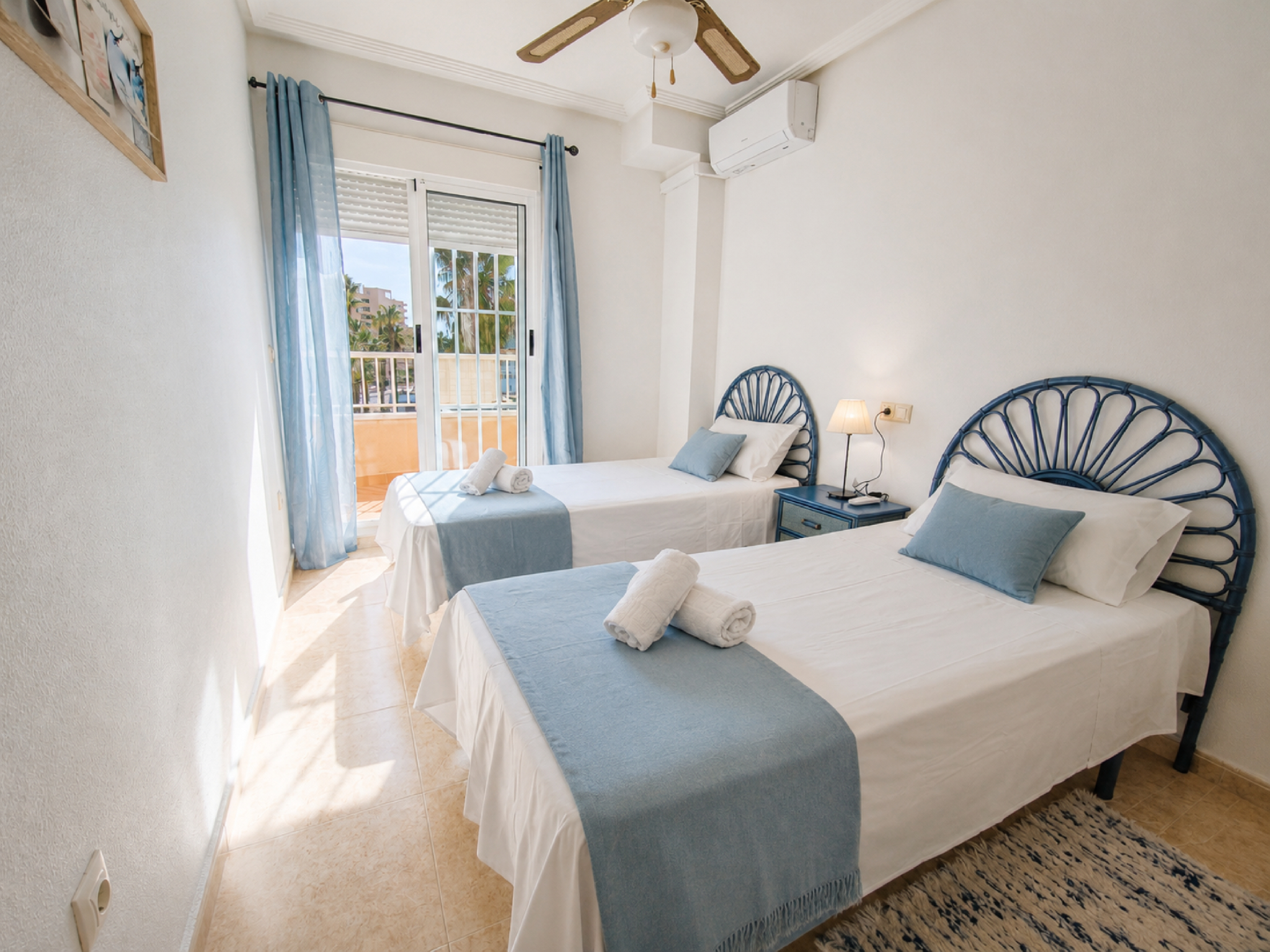 Bedroom 2, Beautiful Bungalow overlooking the beach, Alicante