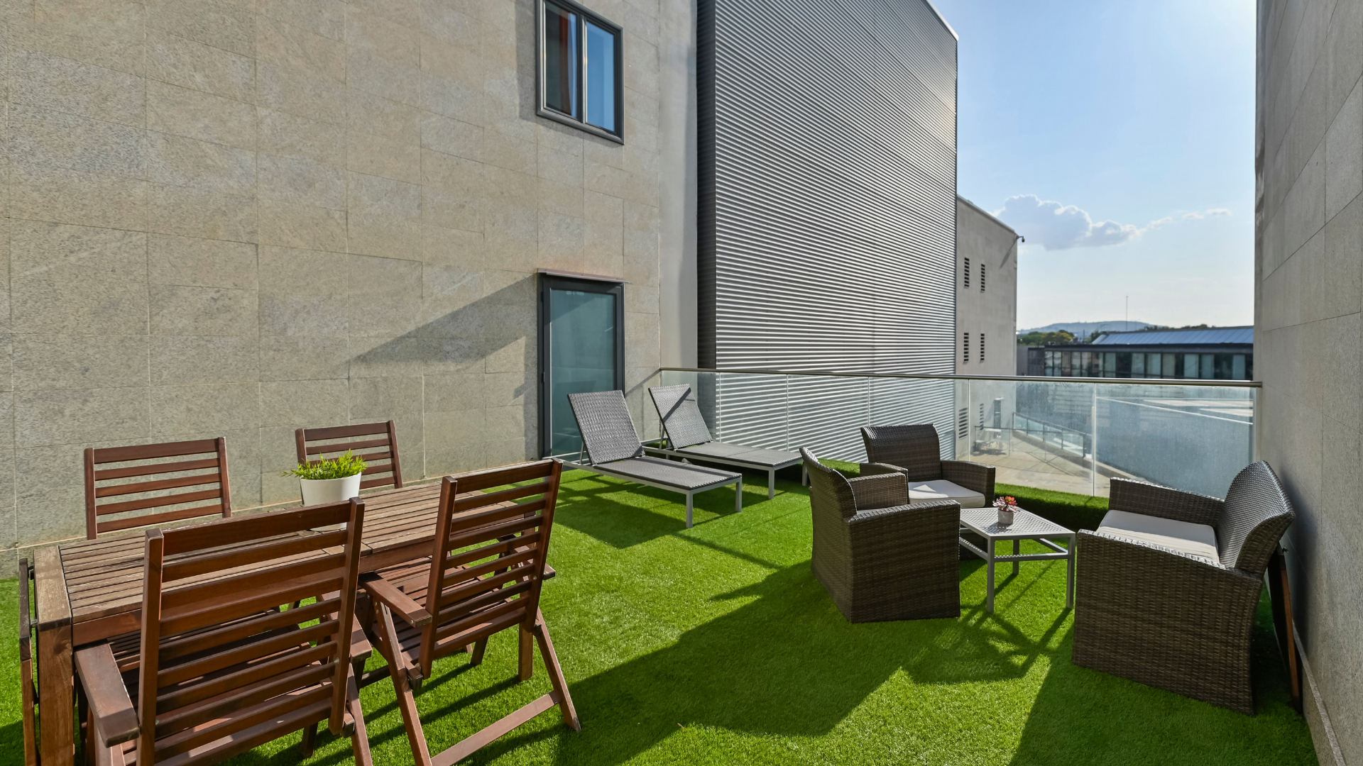 Exterior & Views 2, Hesperia Fira, Barcelona