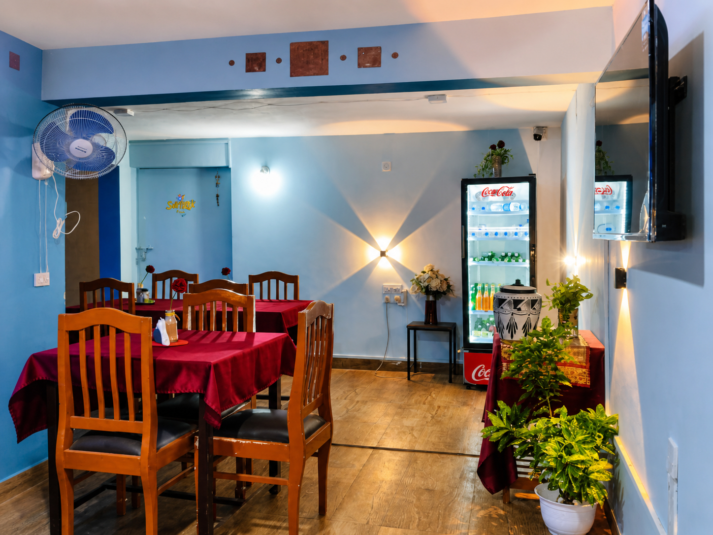 Food & Drinks 5, Sunpark Resort - 6 Mins walk to Baga Beach, North Goa