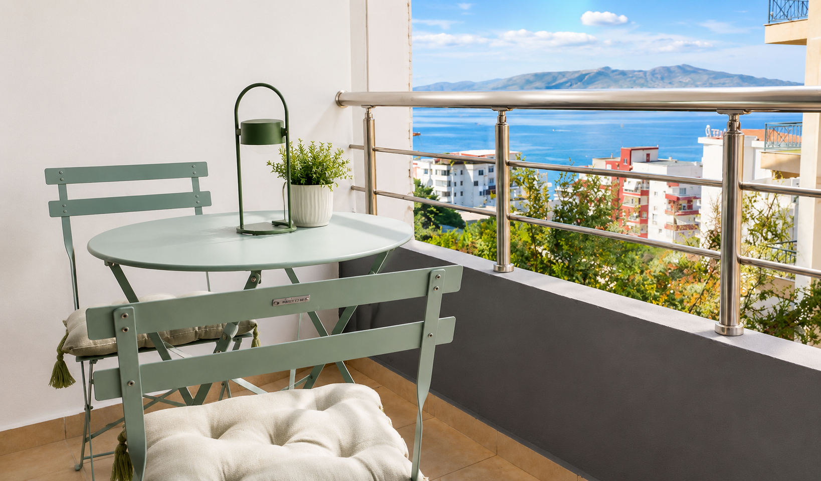 Others 4, D&I Apartments, Sarandës
