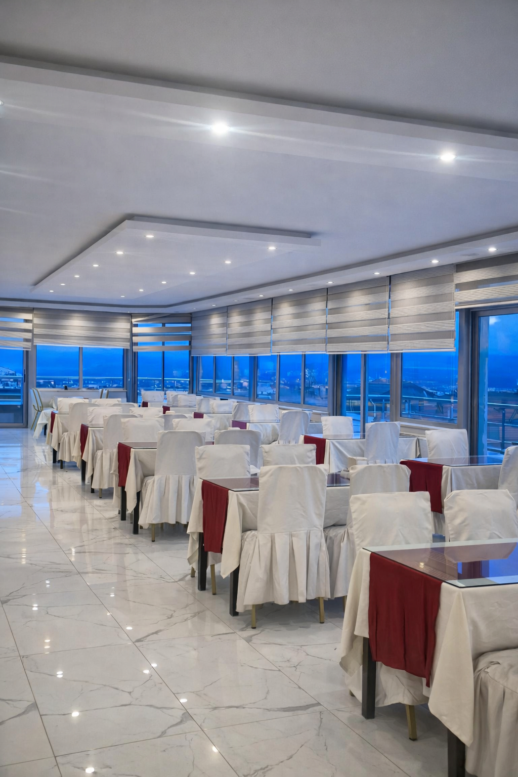 Food & Drinks 3, BULUT HOTEL, Merkez