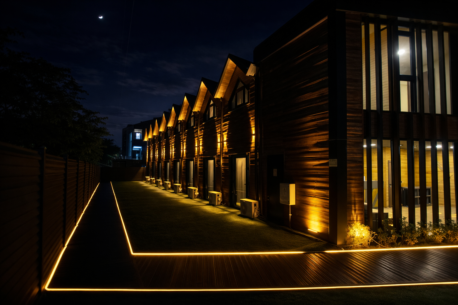 2, City Bungalow Hotel, Merkez