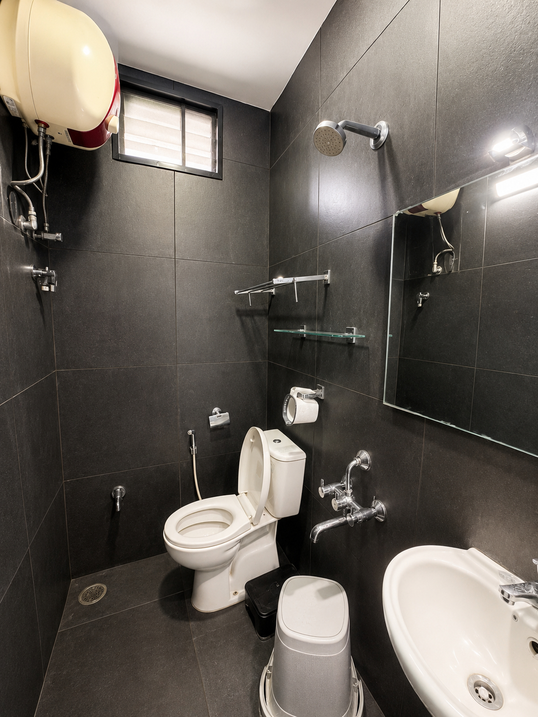 Bathroom, Hotel Subra Residency, Thanjavur