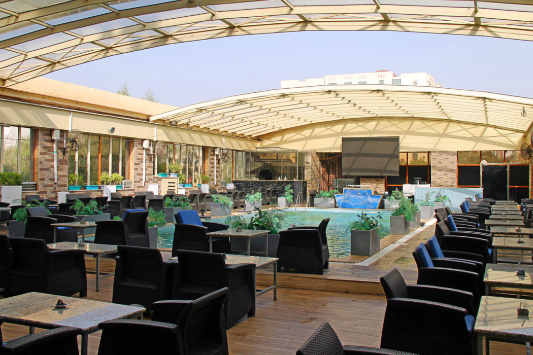 Food & Drinks 5, LB Suite Hotel, Oran
