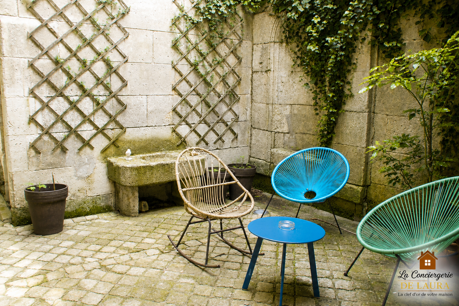Others 4, Joli T2 centre ville avec cour, climatisation et fibre, Charente
