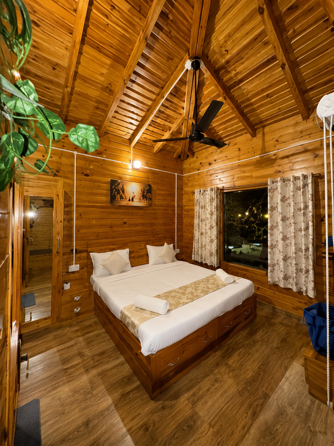 Bedroom 2, The Rudraksha Villa, Nainital