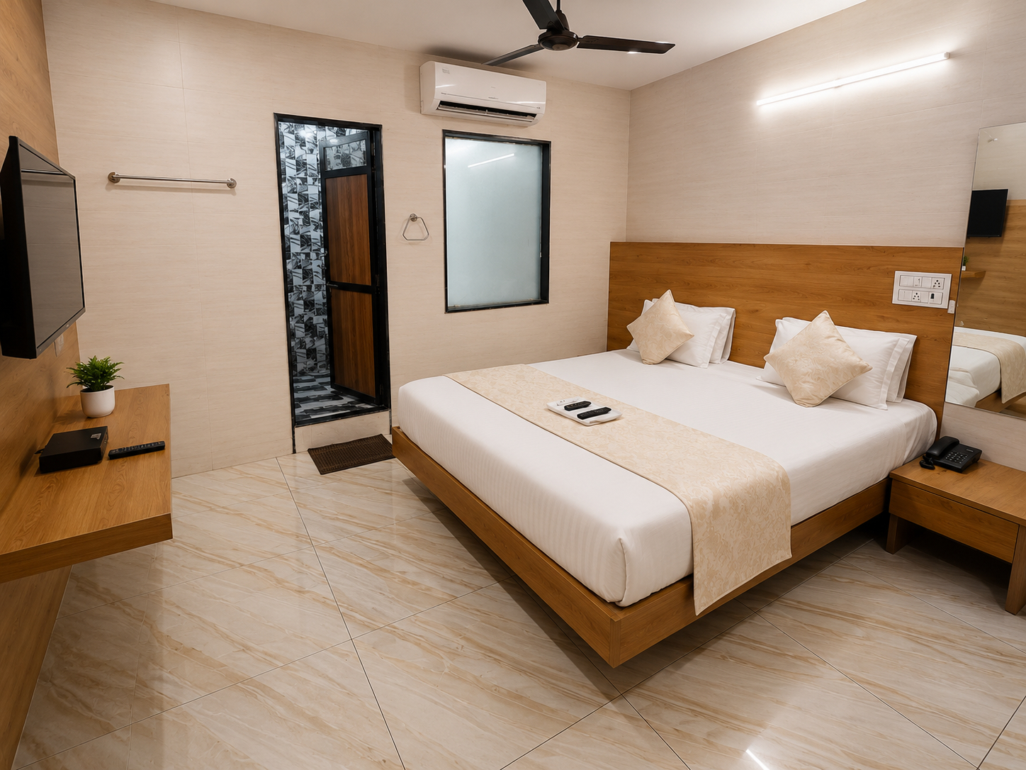 Bedroom 3, Hotel RR Palace, Rajkot