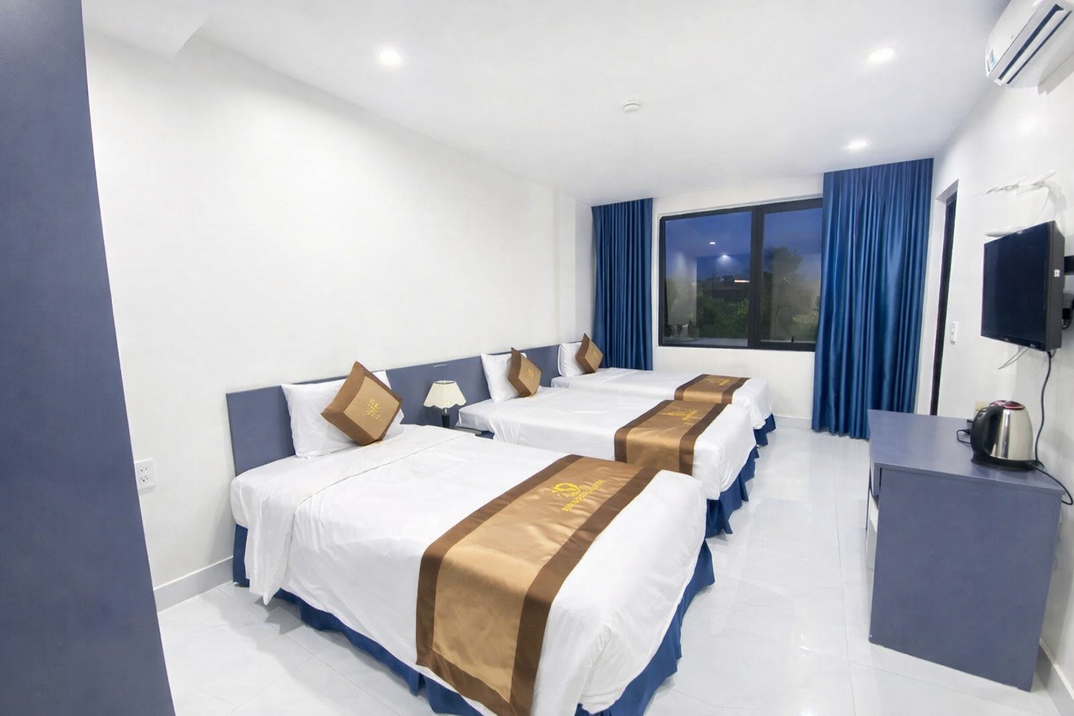 Bedroom 2, Sondoòng Luxury Hotel Quảng Bình, Đồng Hới