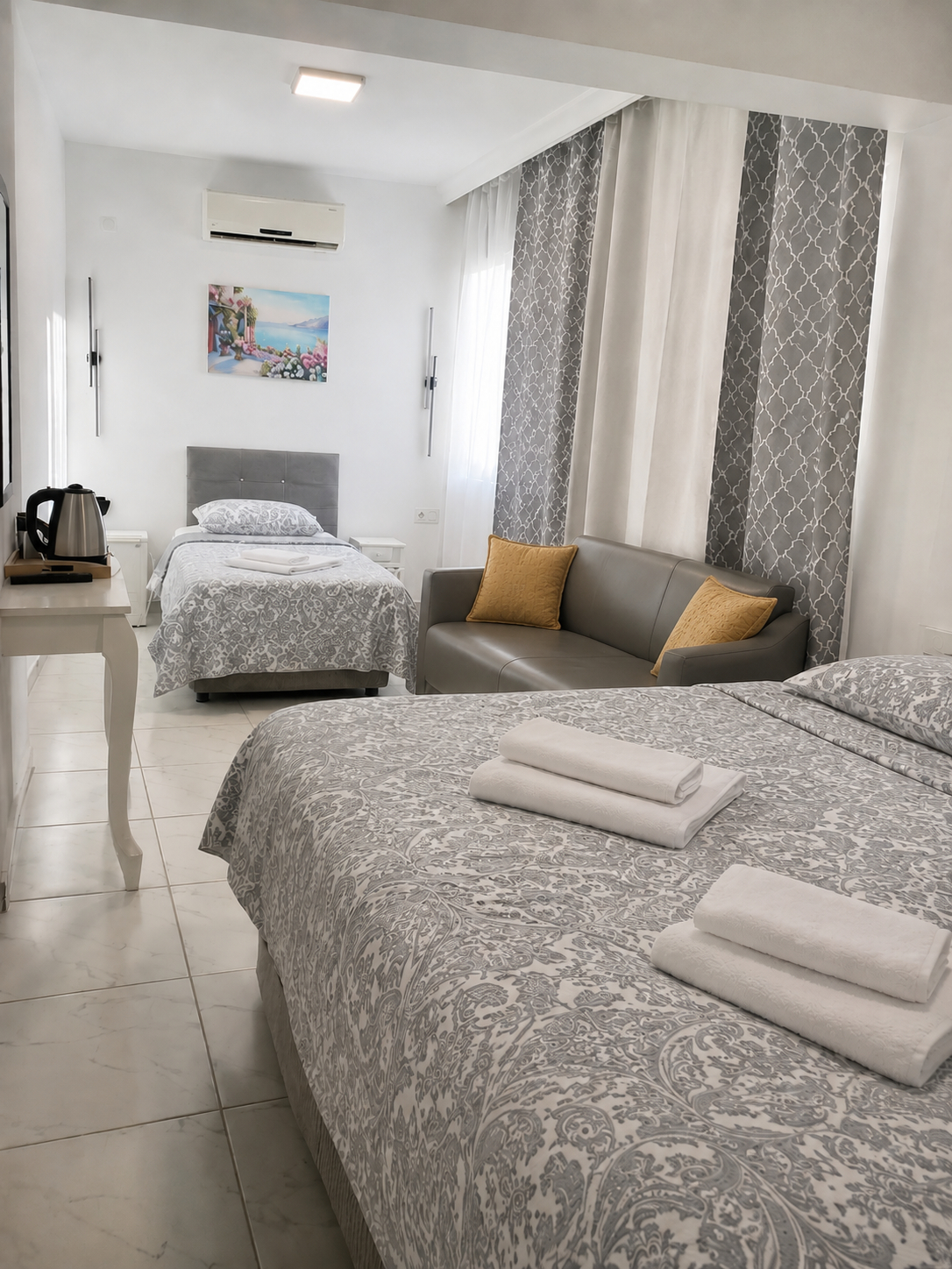 Bedroom 4, Kusadasi Ephesian Hotel & Guesthouse, Kuşadası
