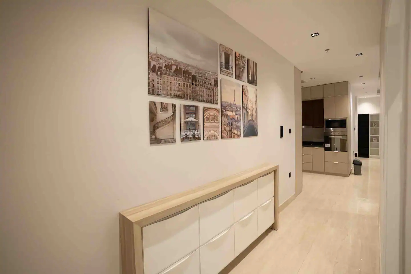 3, Al Malqa Home with King Beds & Free Parking, Riyadh