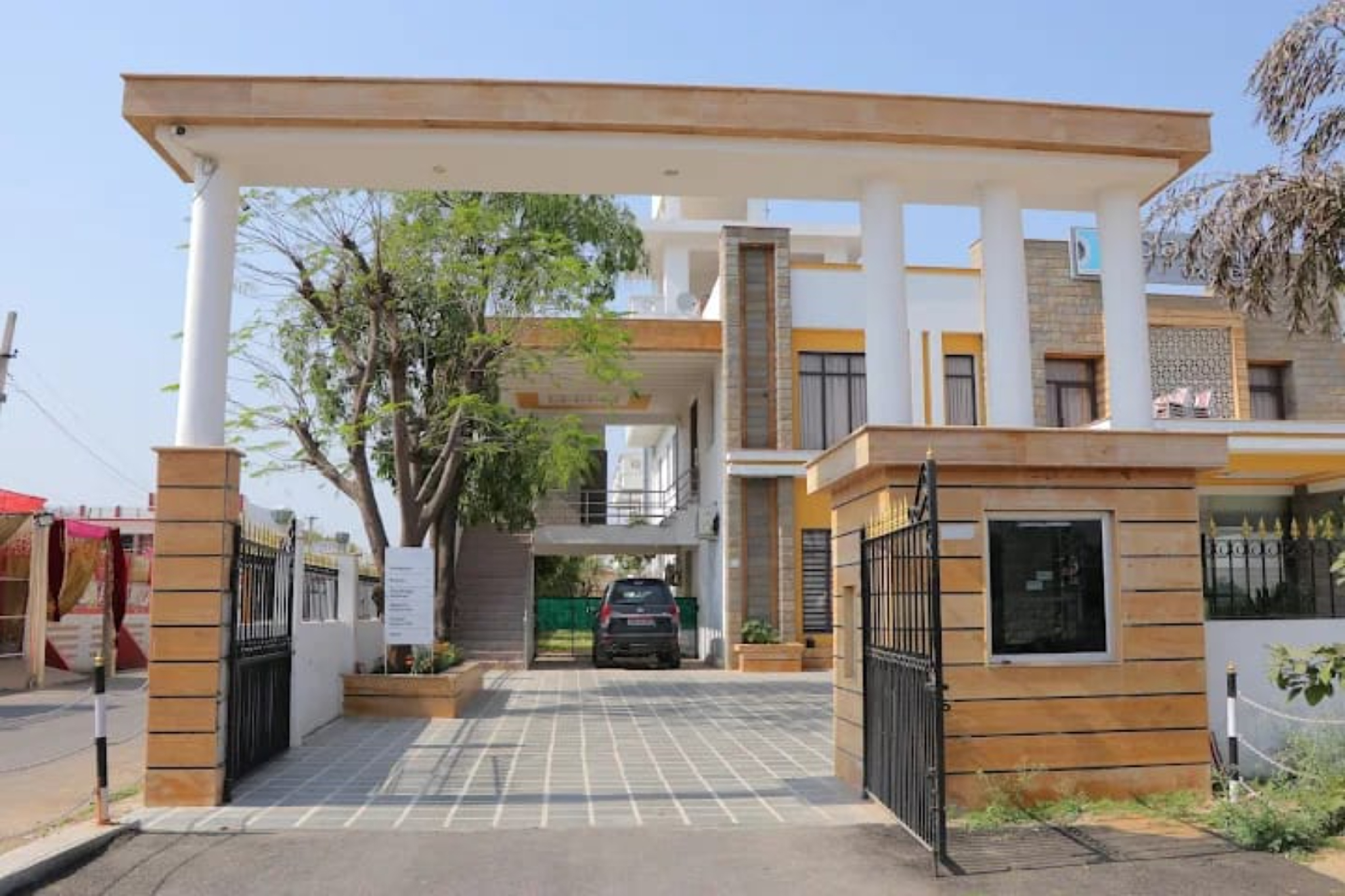 Exterior view 1, Hotel Park Regency Bharatpur, Bharatpur