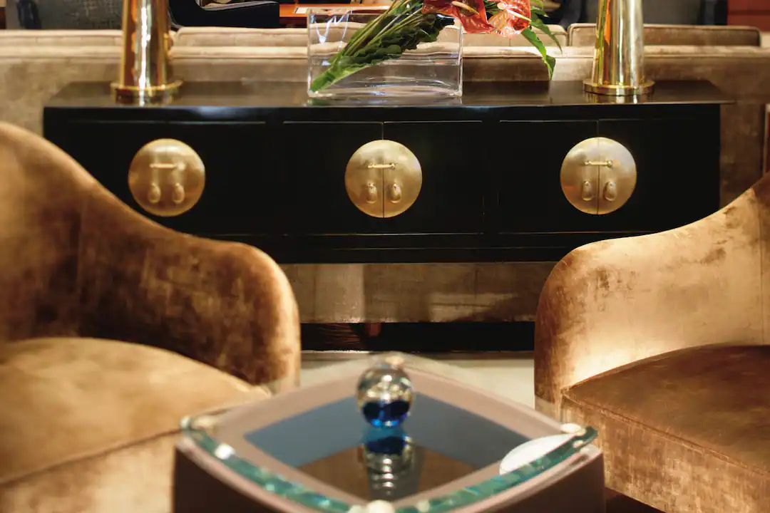 Others 3, The Landmark Mandarin Oriental HK, Hong Kong Island
