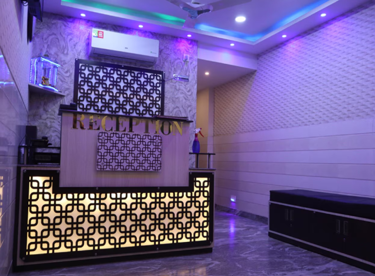 Others 4, Shree Laxmi Guest House, Kolkata
