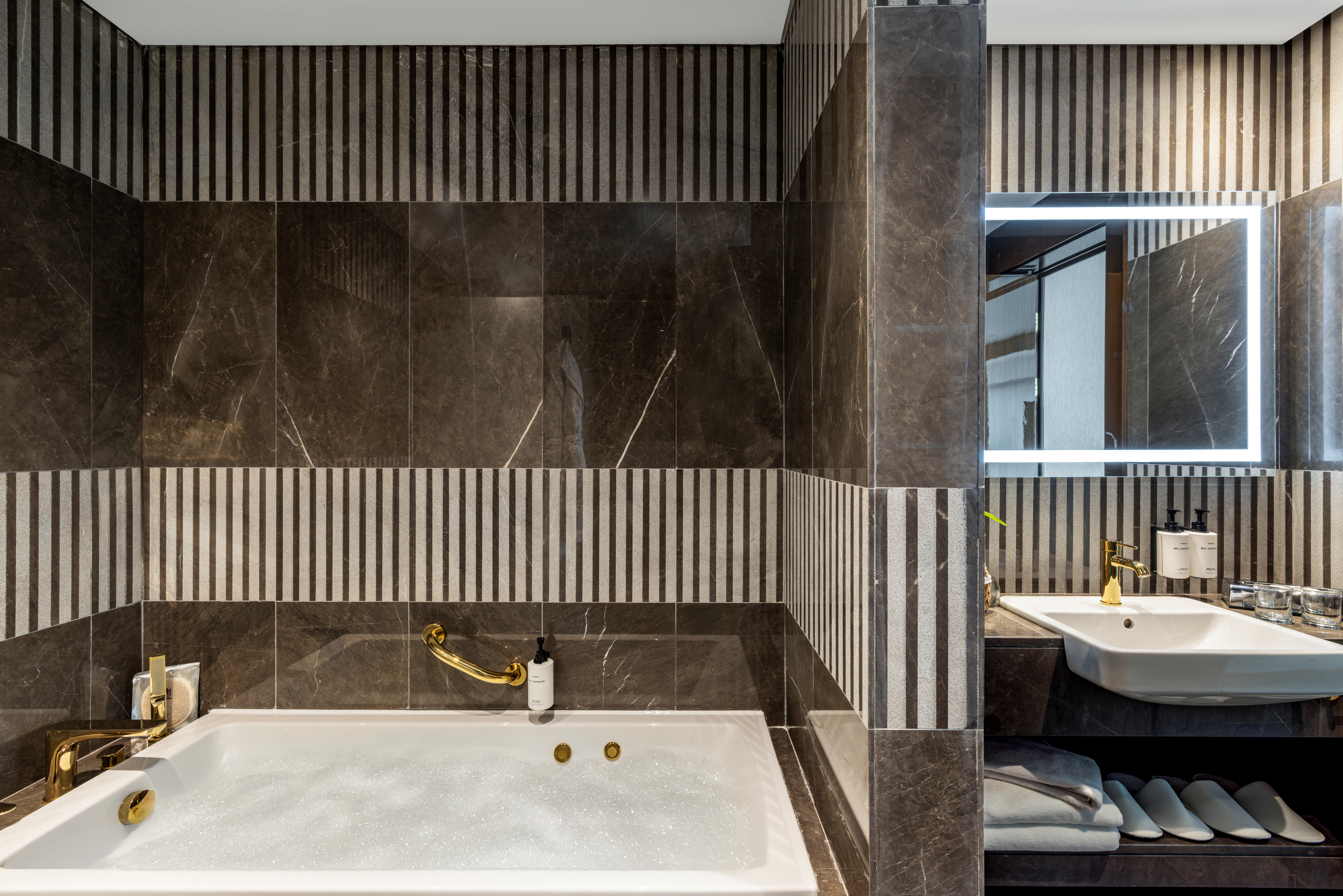 Bathroom 5, InterContinental Grand Ankara by IHG, Çankaya