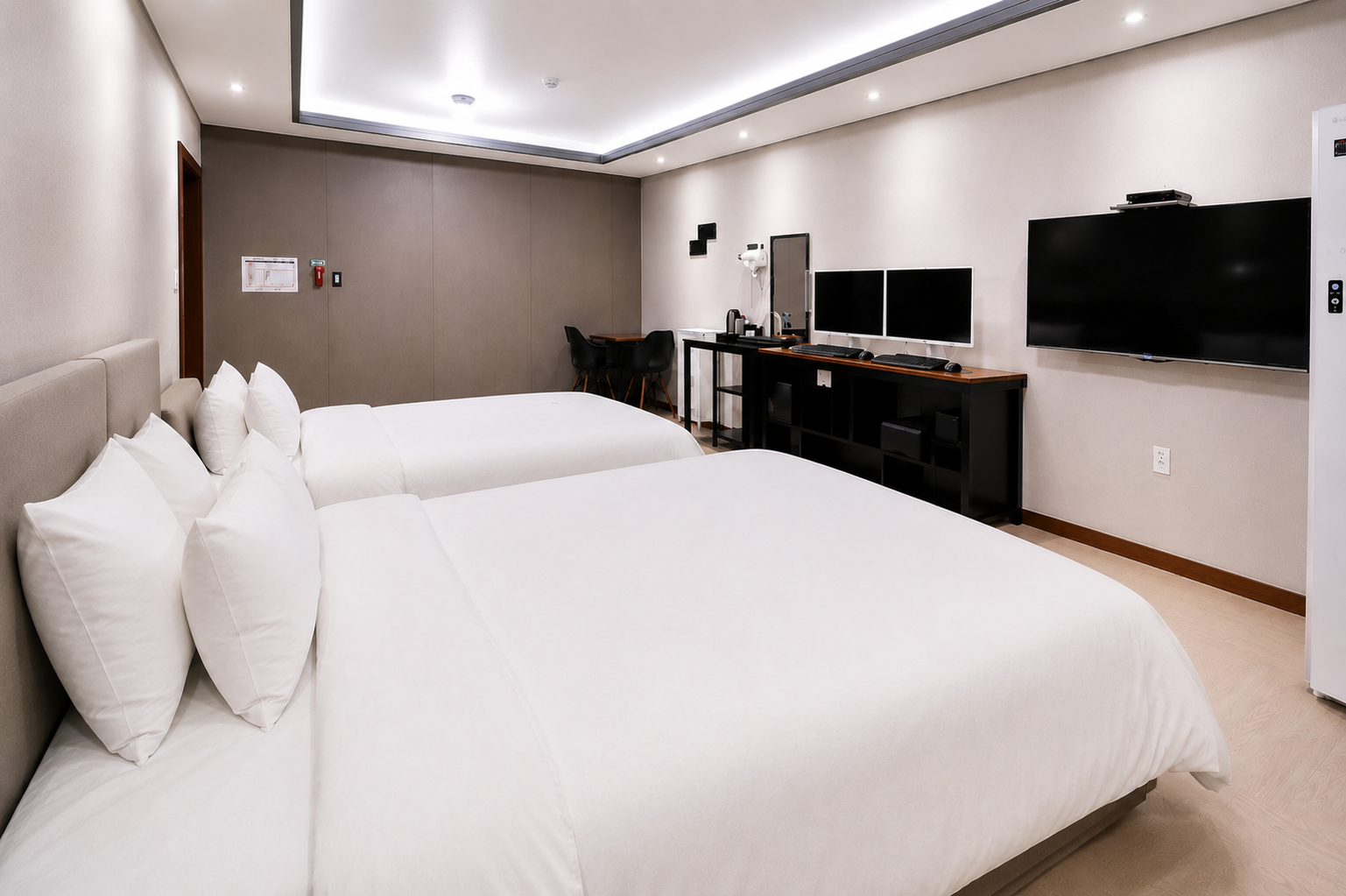 Bedroom 2, Cheonan K2 Hotel, Cheonan