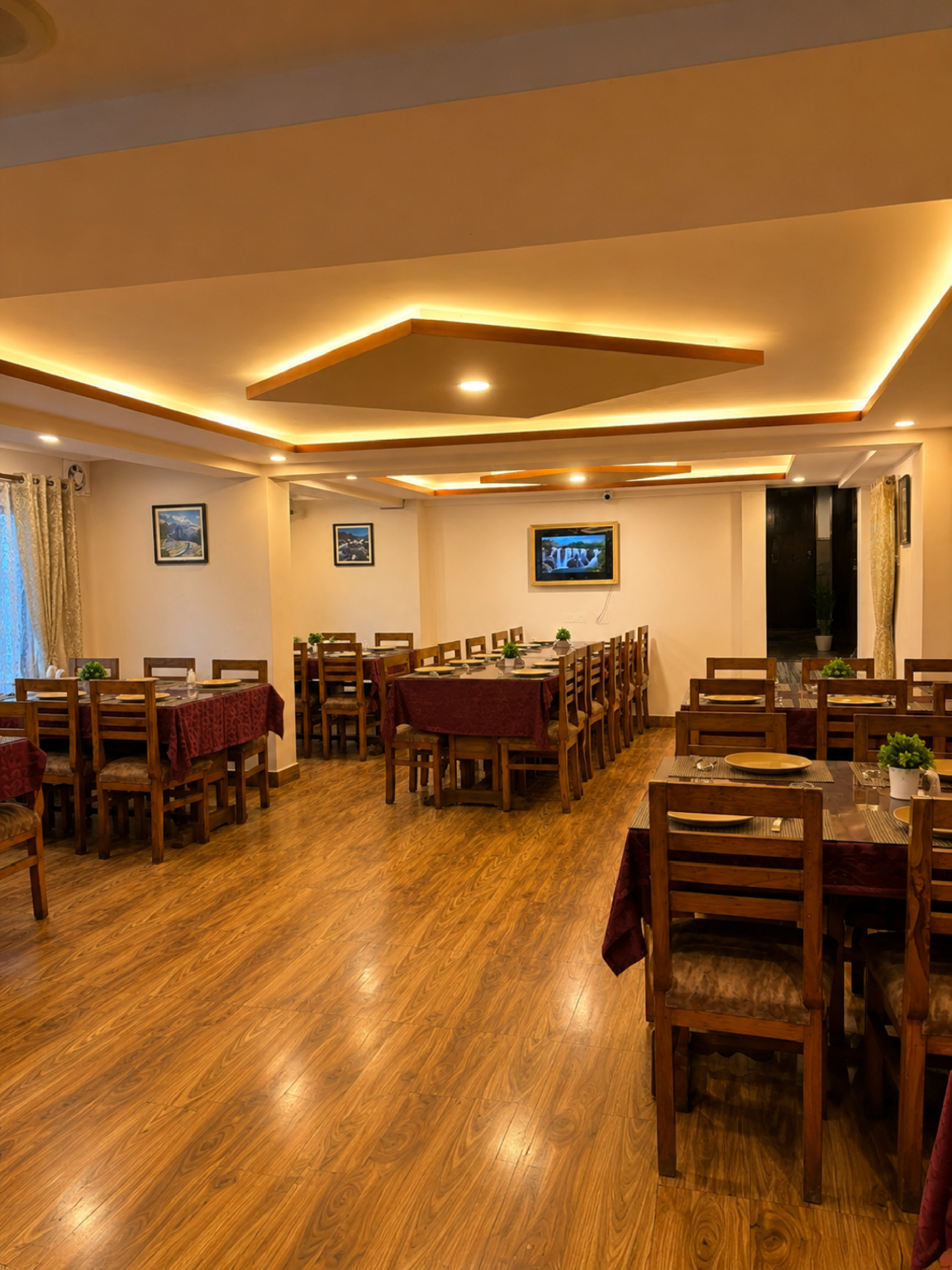Food & Drinks 3, Kasturi Palace Darjeeling near Mall Road, Darjiling